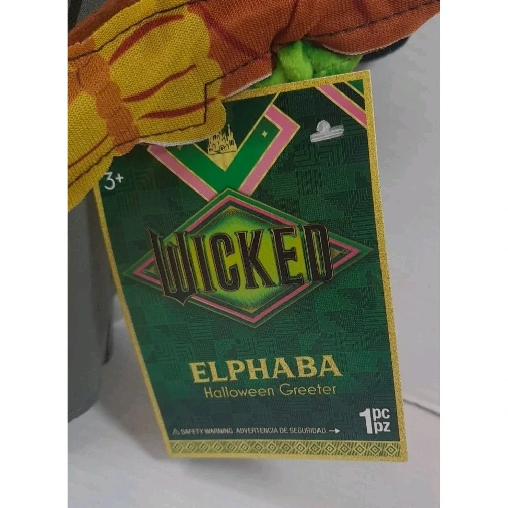 Universal Studio nwt elphaba